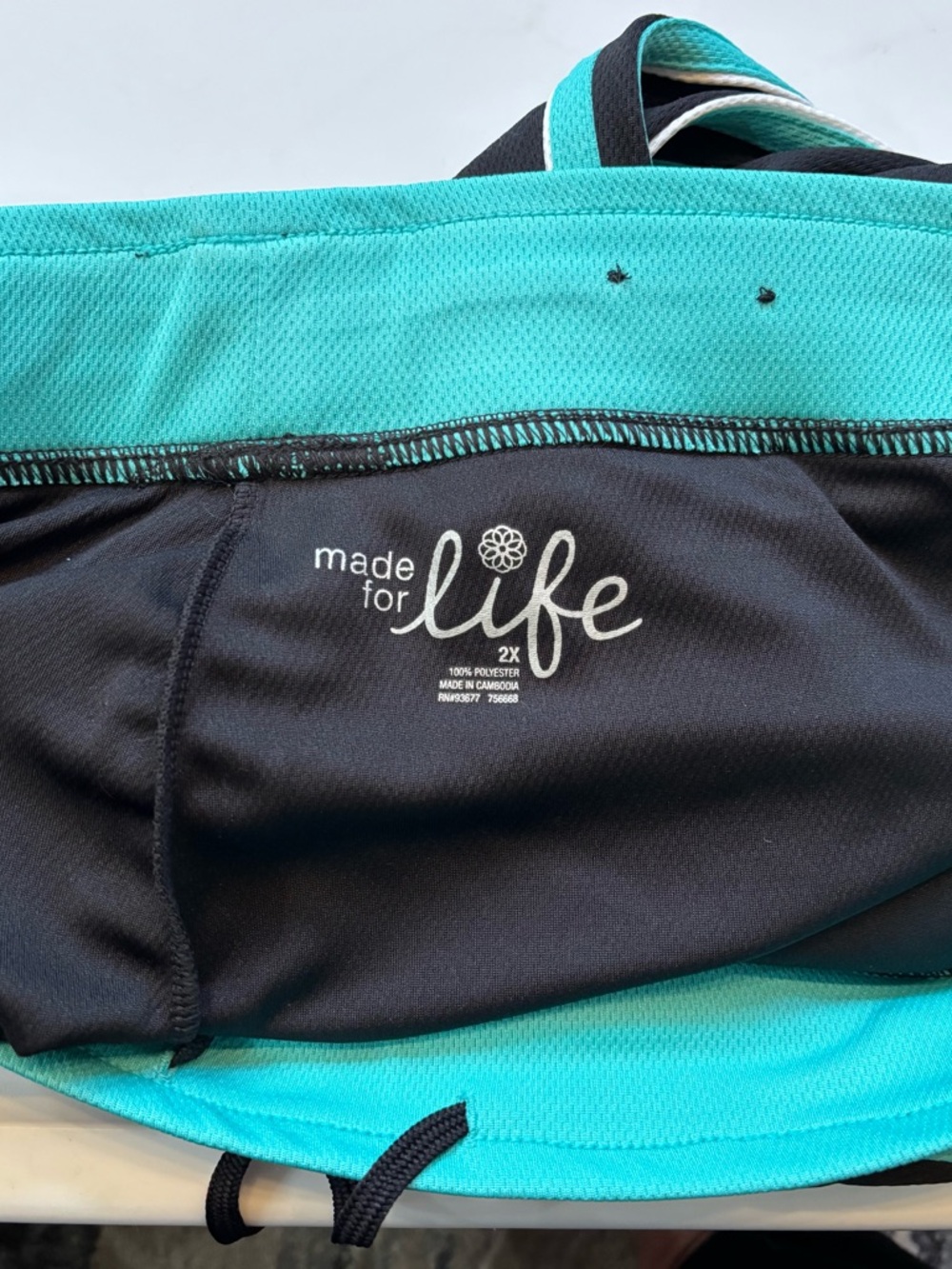 made for life Black and Teal Athletic Capri Size 2X - Picture 2 of 4